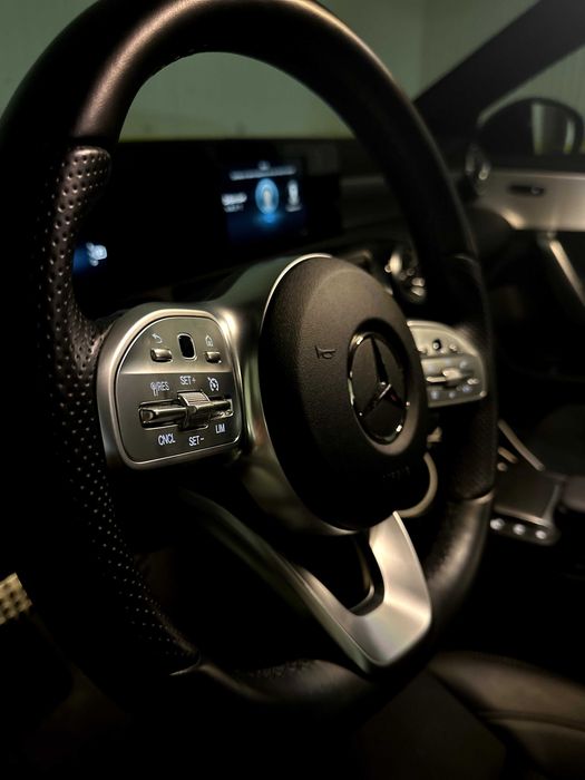 Mercedes A250e AMG | 2021 | 29.500km | Teto Panorâmico | (PT/EN)