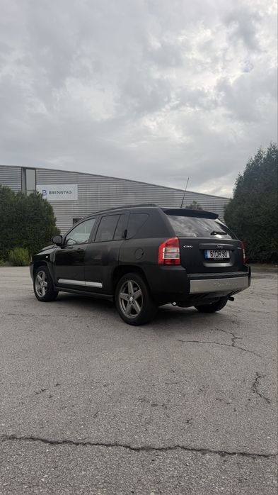 Jeep compass selo antigo 4x4