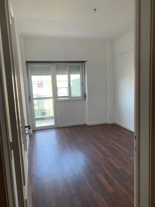 Apartamento T2 OEIRAS