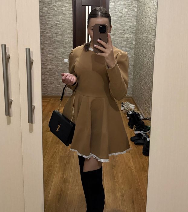 Сукня з кашеміру