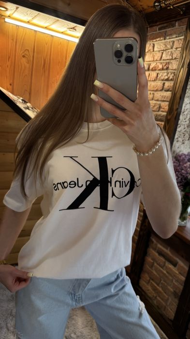 Жіноча футболка Calvin Klein