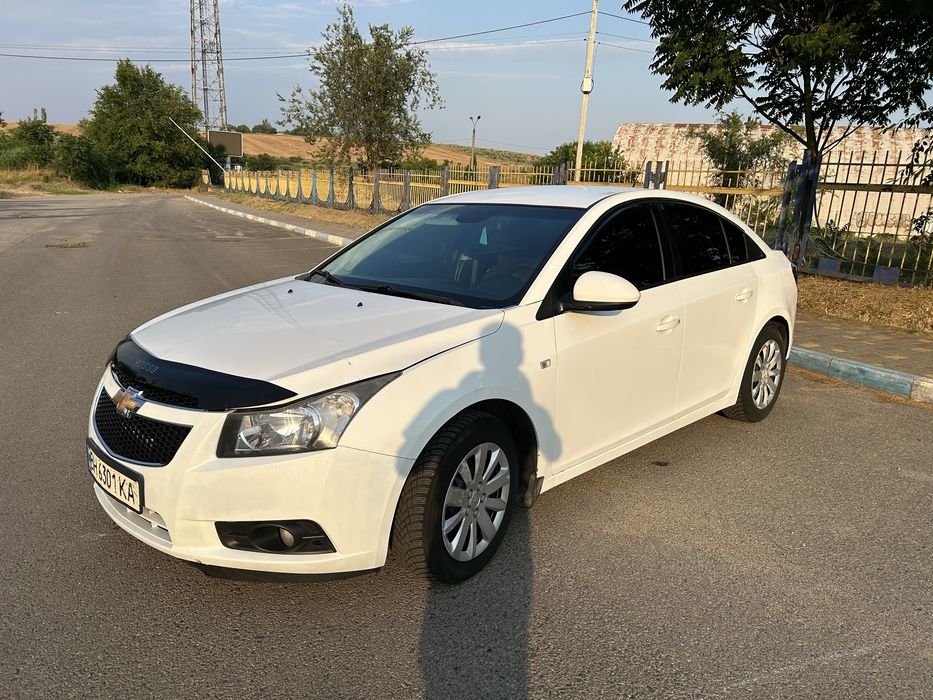 Продам Chevrolet Cruze