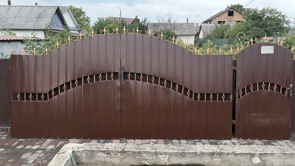 Ворота б/у    .   .