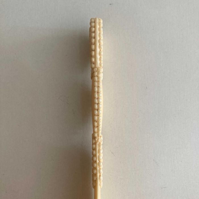 Abridor de cartas em material nobre antigo