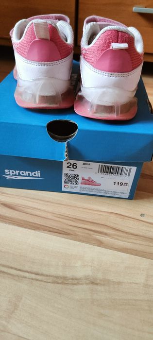 Buty adidasy sportowe dla dziecka rozmiar 26