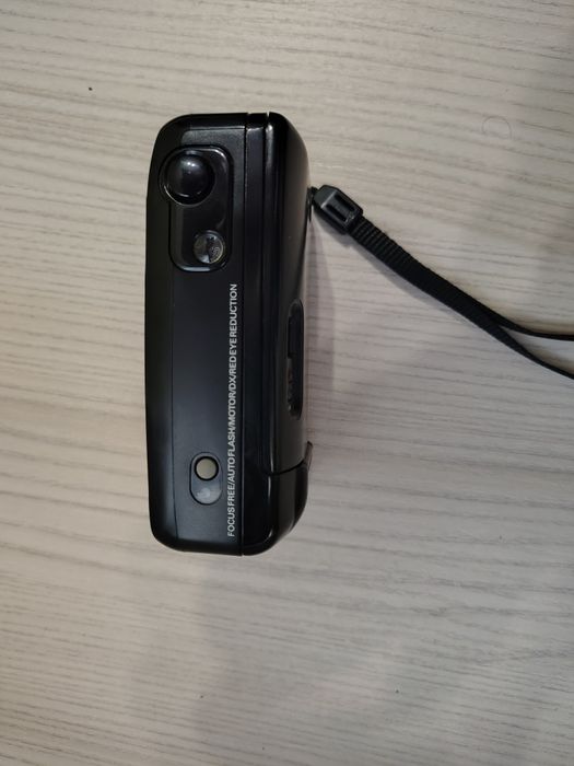 Продам Polaroid 2000ff
