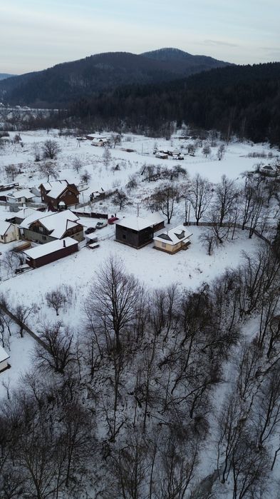 Земельна ділянка в селі Шешори 12 сот. Неподалік ліс та річка