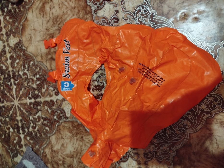 Круг надувний дитячий