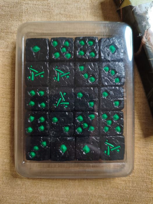 Games Workshop: Skaven Dice. Скавенские кубы/Скавенські куби.