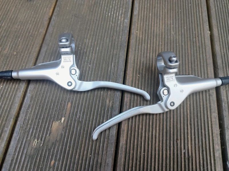 Hamulce Shimano Deore BL-T605/BR-T605