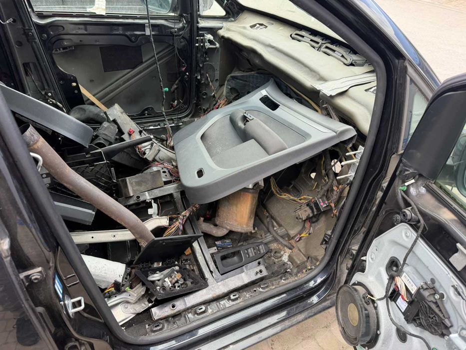 Розборка VW  TOURAN  10-