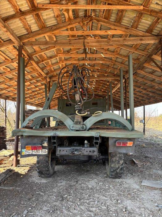 Камаз 4310, лісовоз з маніпулятором