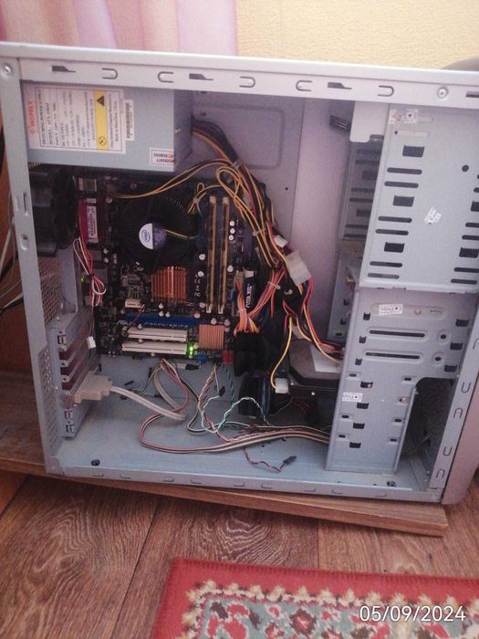 стаціонарний  ПК  DELUX