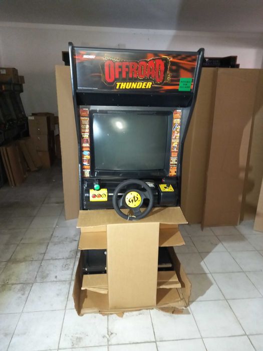 Arcade Of Road Thunder