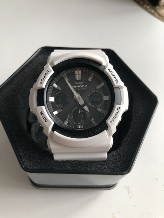 Zegarek Casio G-SHOCK biały