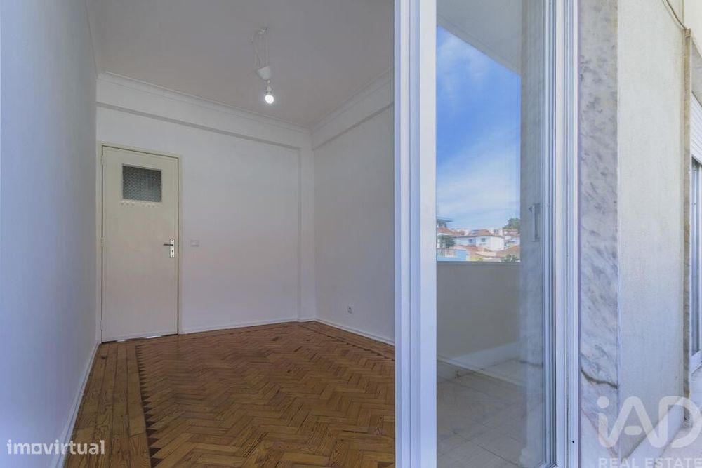 Apartamento T4 em Beato de 86 m2