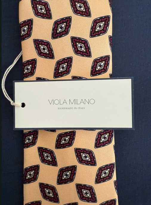 Jedwabny krawat Viola Milano w medaliony