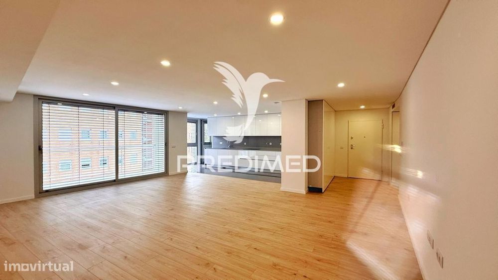 Apartamento T3 NOVO em Guimarães - Junto aos bombeiros — Azurém, Braga
