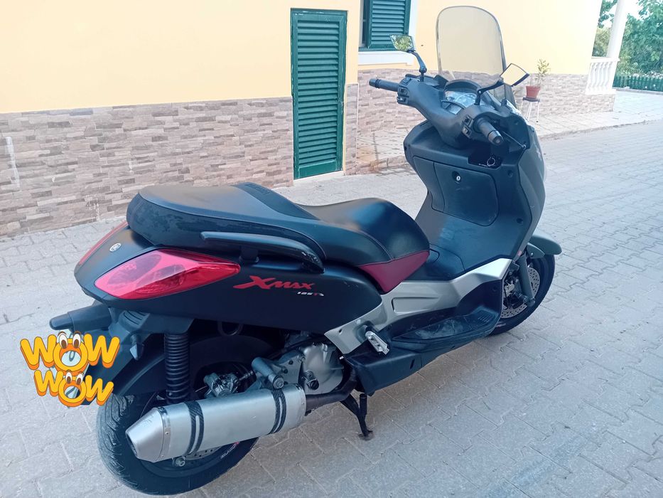 Yamaha X-max Black Max 125cc