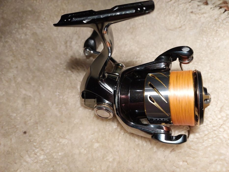 Kołowrotek Shimano Stella C2000S