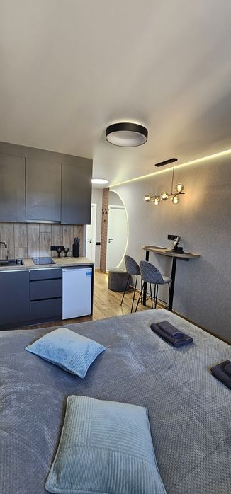 Здам подобово 1к апартаменти в Старому місті на Зарванській Центр 3хв