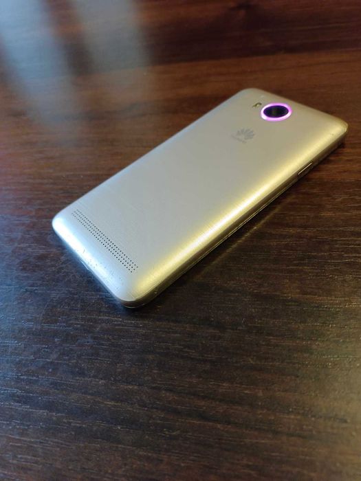 Huawei Y3 II 1/8Gb (LUA-U22) гарний стан