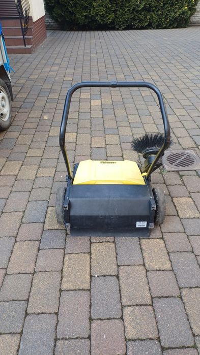 Zamiatarka Karcher S750