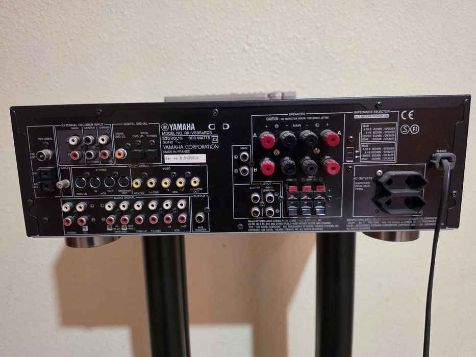 Amplificador YAMAHA RX-V595aRDS