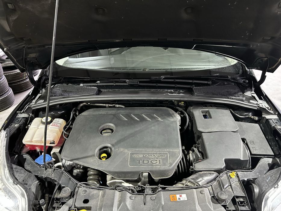 Ford Focus 1.6 TDCI 115Cv (caixa de 6)
