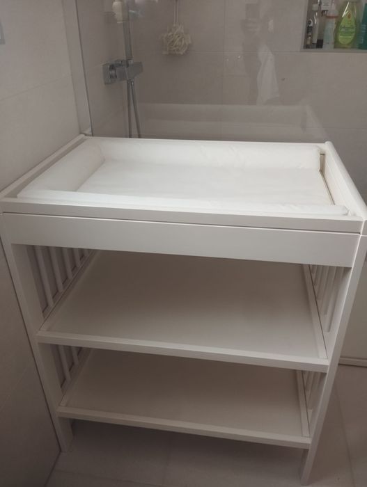 Trocador/ muda fraldas ikea
