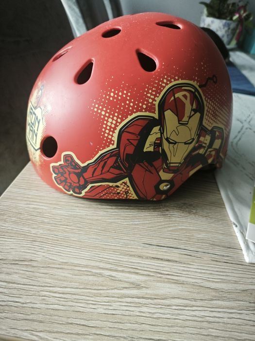Kask rowerowy Iron Man r. 54-58