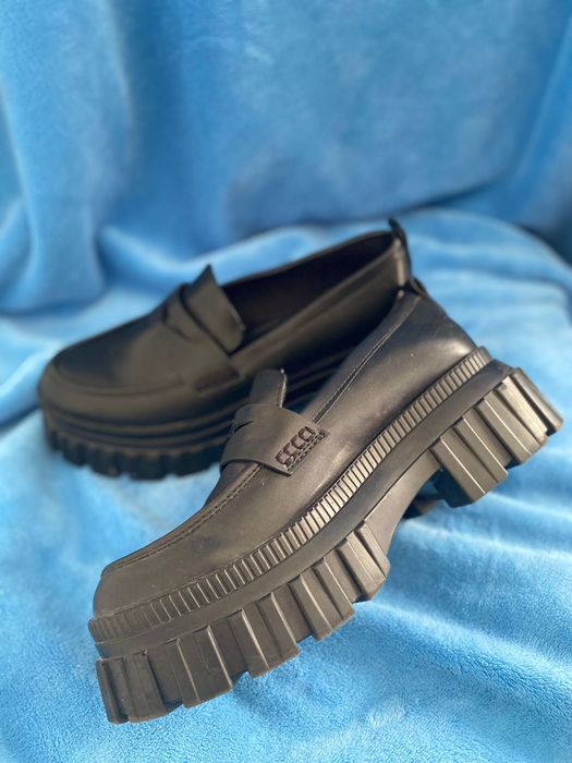 Sapato Loafers unisexo 39