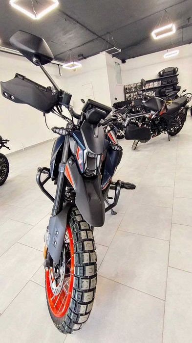 Супер сучасний мотоцикл Zontes U1 ZT200 в АРТМОТО Хмельницький