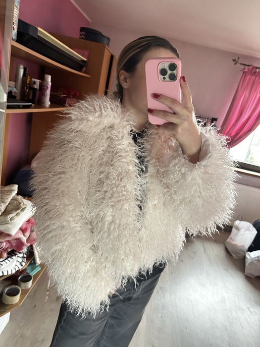 Damskie krótkie futerko kremowe 38 M, nowe