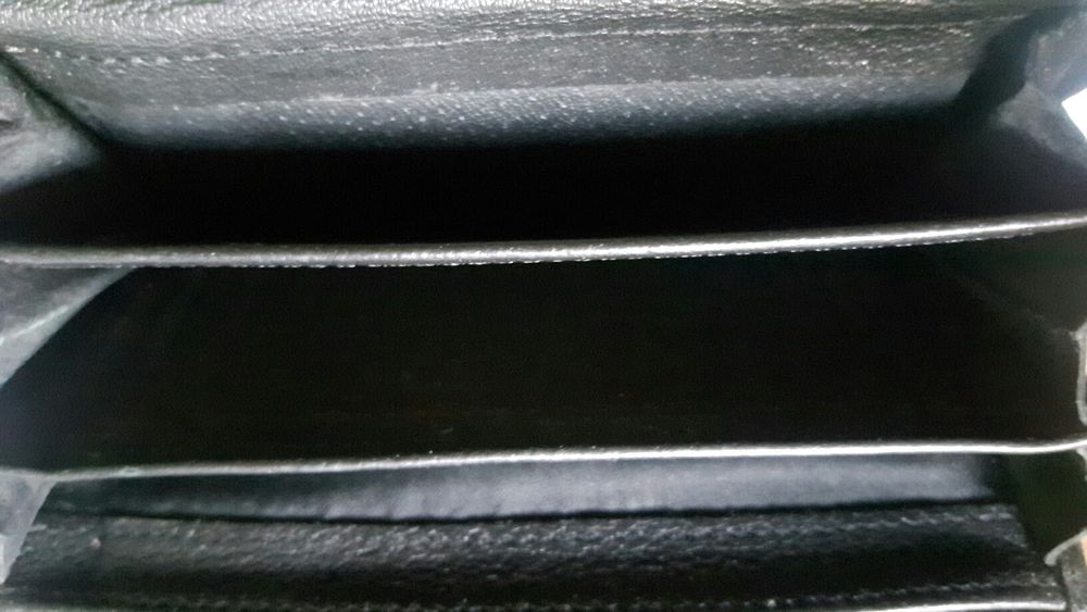 Skórzane rękawiczki i portfel