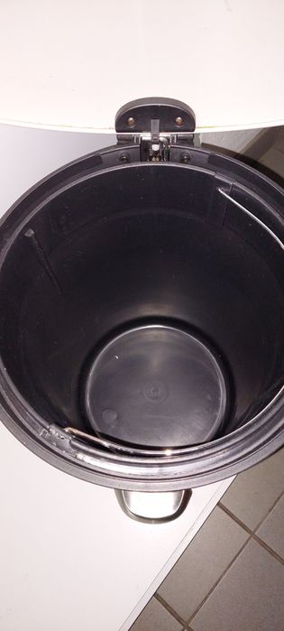 Balde lixo cozinha  novo