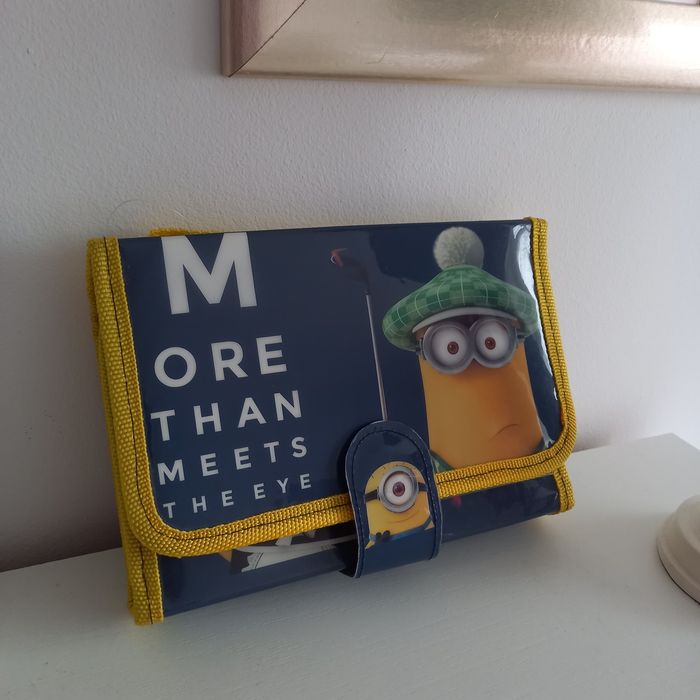 Minionki piórnik trzyczęściowy Undercover 20x13x5 nowy żółty granatowy