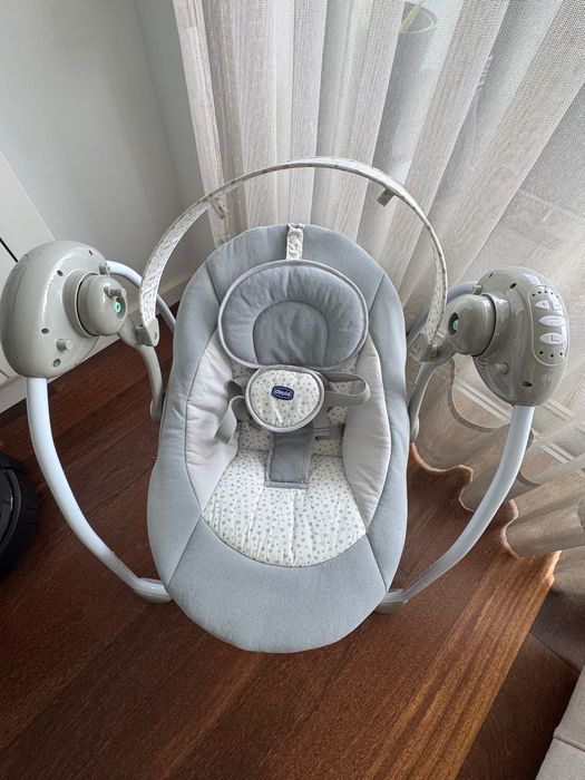 Espreguiçadeira elétrica bebé chicco
