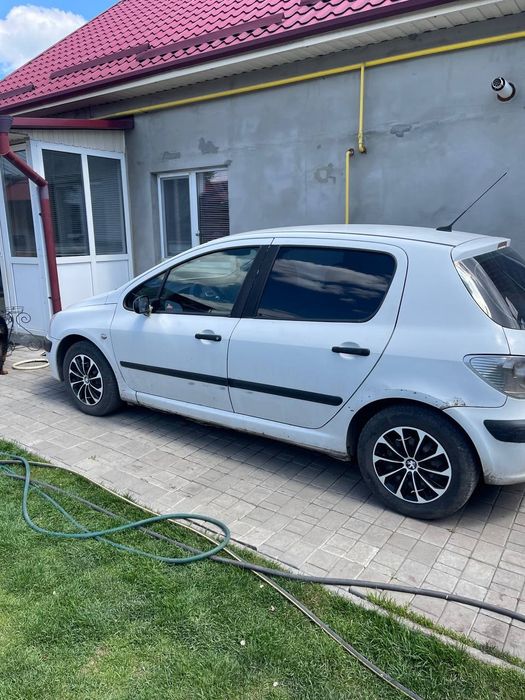 Продам Пежо 307 2.0HDI