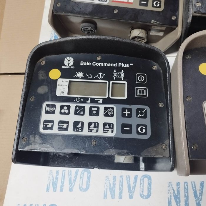 Sterownik Komputer prasa  Case New Holland BR RB  Bale command plus