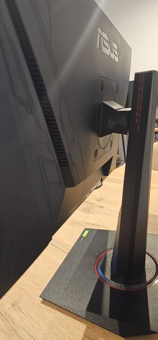 ASUS VG248Q 24” – 144Hz | 1ms | Gaming