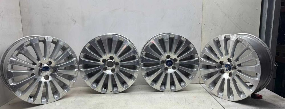 Jantes Ford Focus II SW R17  7JX17H2/ET50