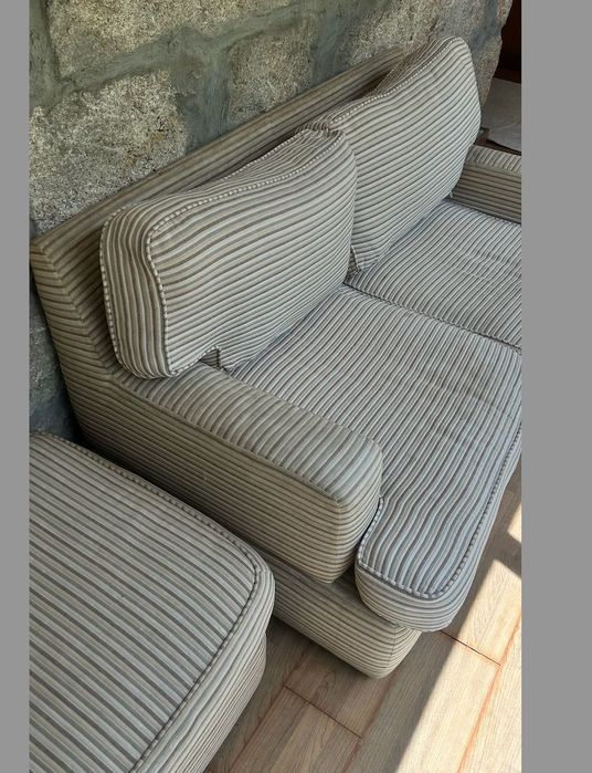 Sofá Conforto + Puffe a Combinar