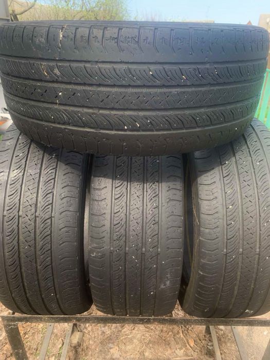 Шини літні 4 шт. Continental R17 , 225, 45 ціна за 2 шт