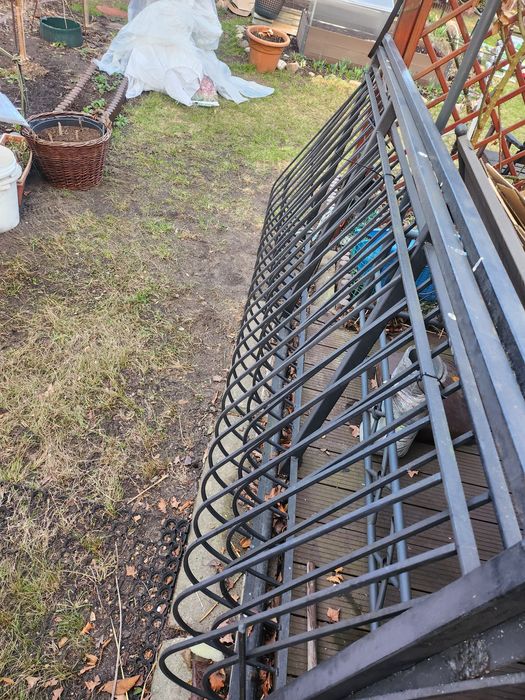 Balustrada kuta zewnetrzna