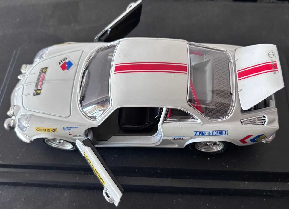 Alpine Renault A110 1600S Sanremo (1971) BBURAGO, escala 1:24
