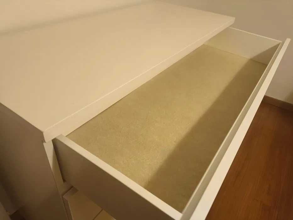 Quarto de casal em branco