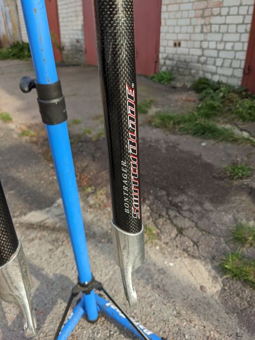 Вилка карбонова ригідна Bontrager SwitchBlade