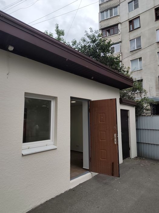 Сдам помещение 20кв м со своим с/у