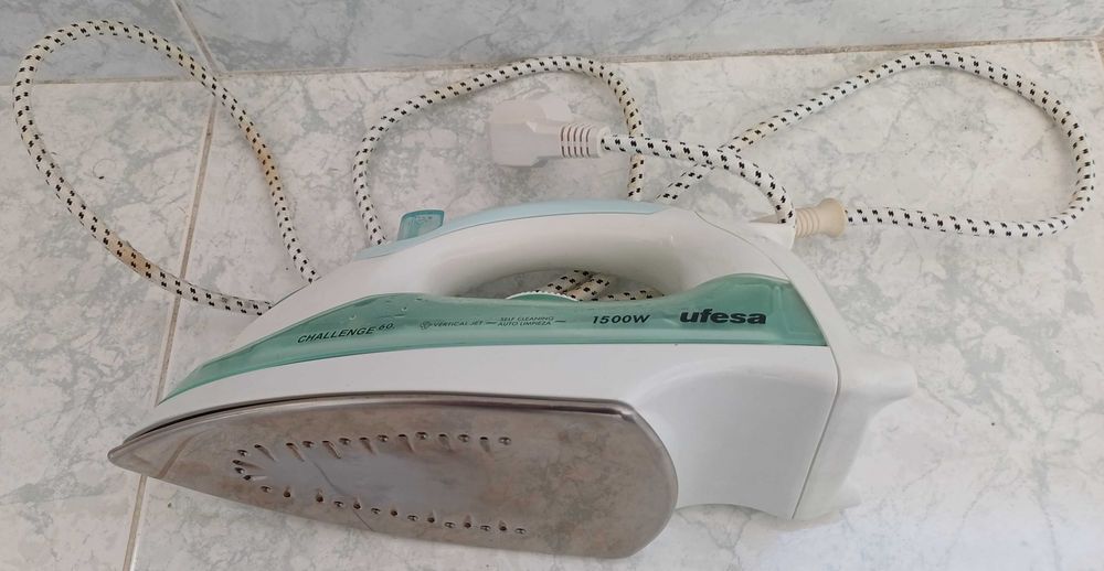Ferro a Vapor Ufesa